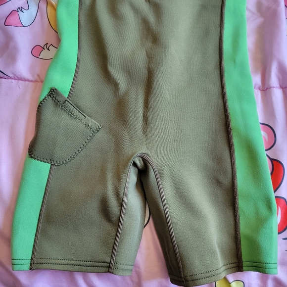 Kids Camo Wetsuit Size 8 - Picture 6 of 9